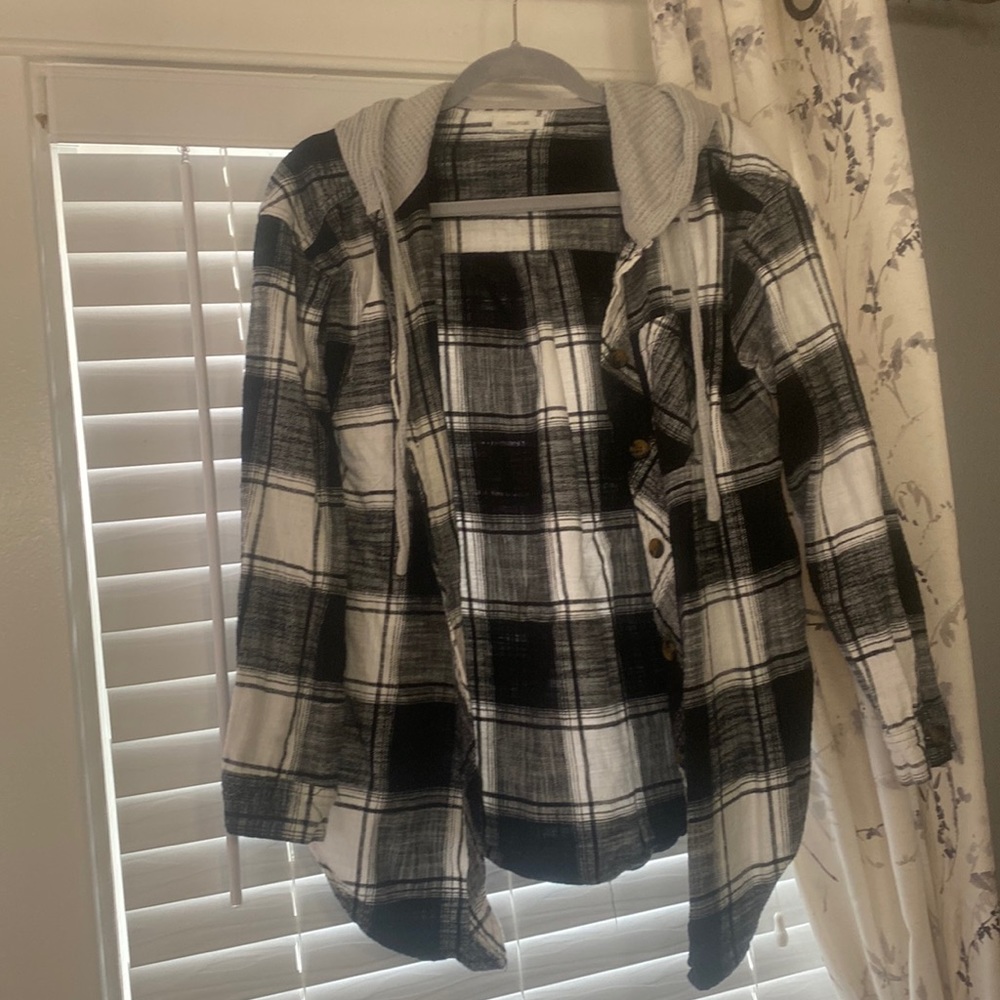 Maurice’s Flannel with Gray Hood Size Sm